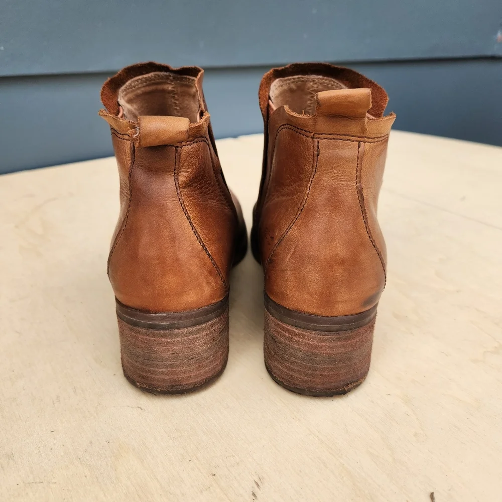 Korks Tasha Brown Leather Ankle Bootie - Size 6 M - Picture 8 of 11